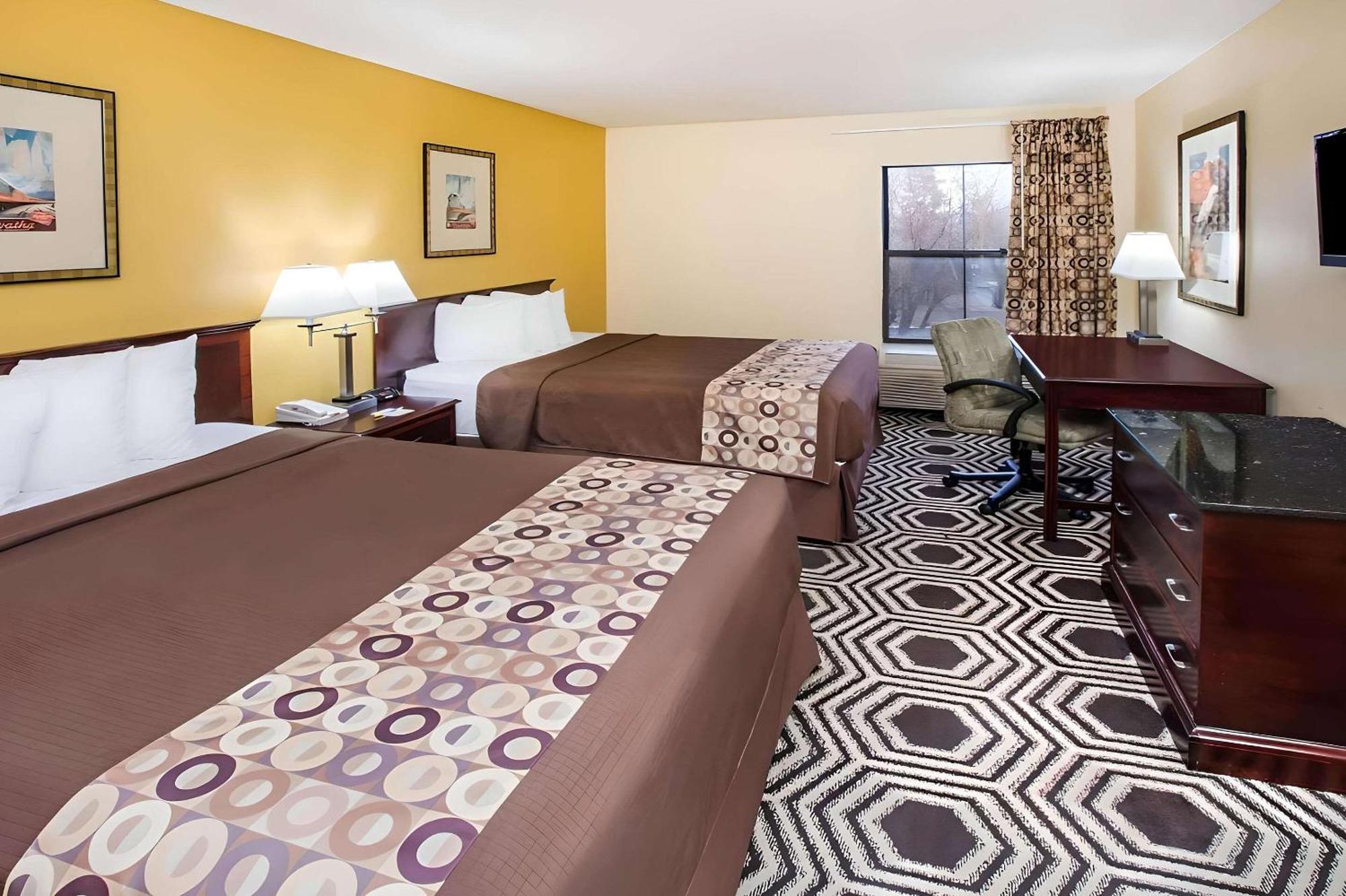 Halsted Inn And Suites Harvey - Chicago Southland Екстериор снимка